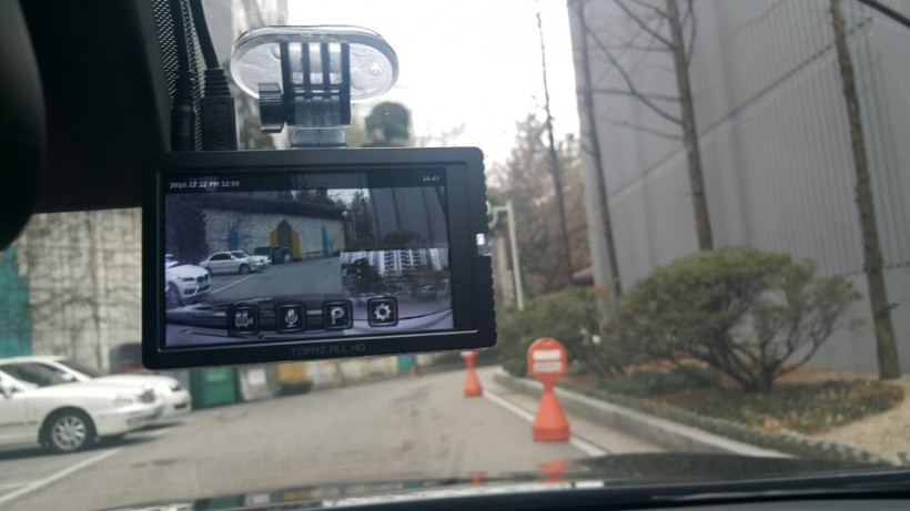 1bb99eaa49a32471cb58ce5062a4e48e_1488512